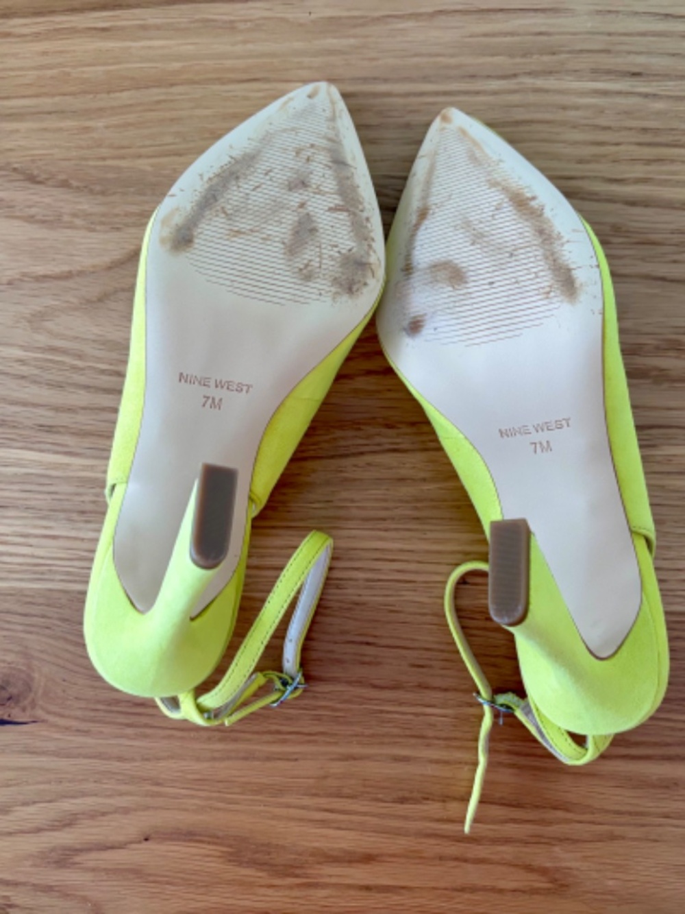 Nine West Pointed-Toe Ankle Strap Heels – Women's Size 7 | Lime Yellow - Picture 5 of 5